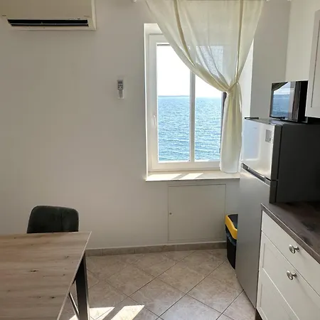 Blue Coast Ivo * Piran